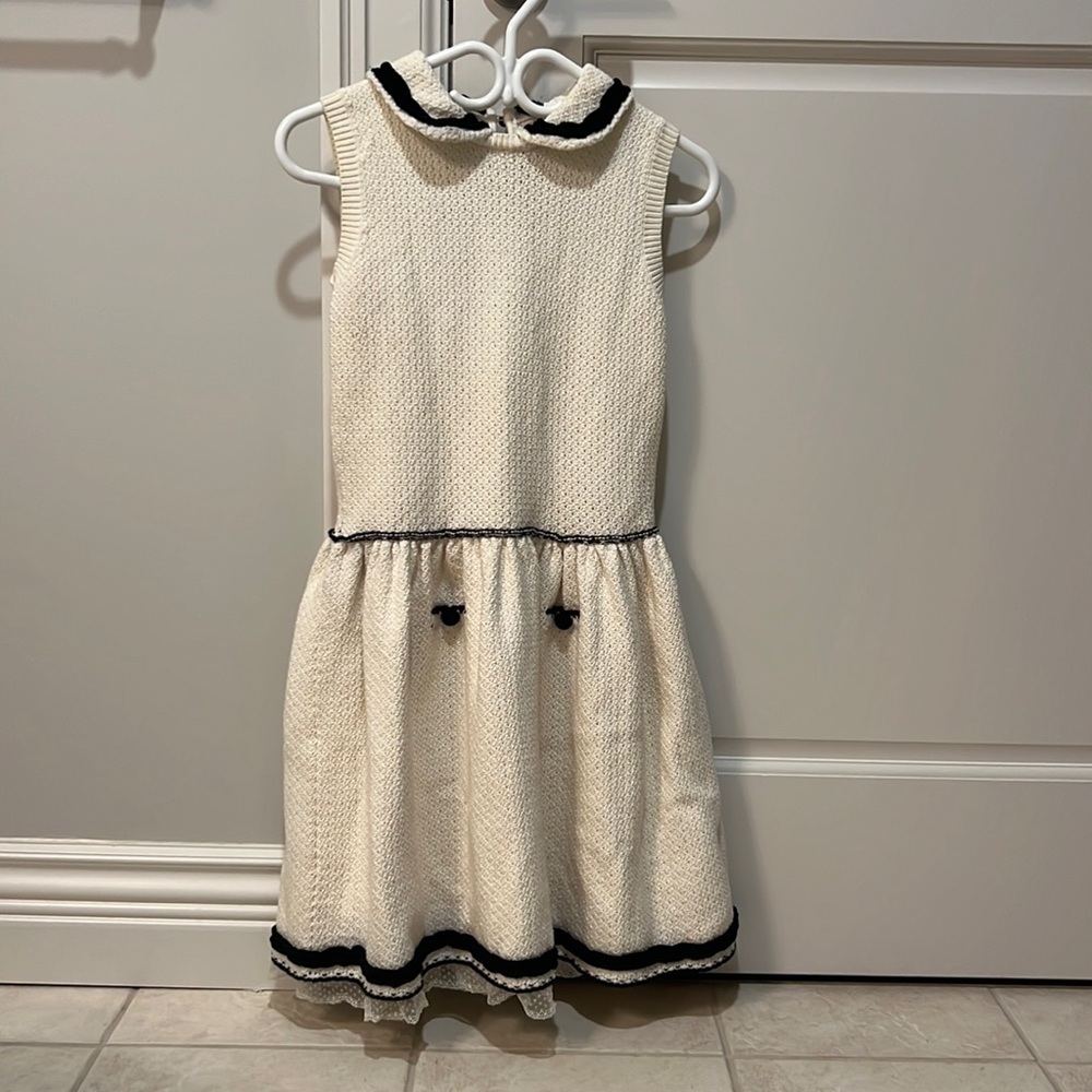 Brand new sleeveless white dress with lace detailing size L